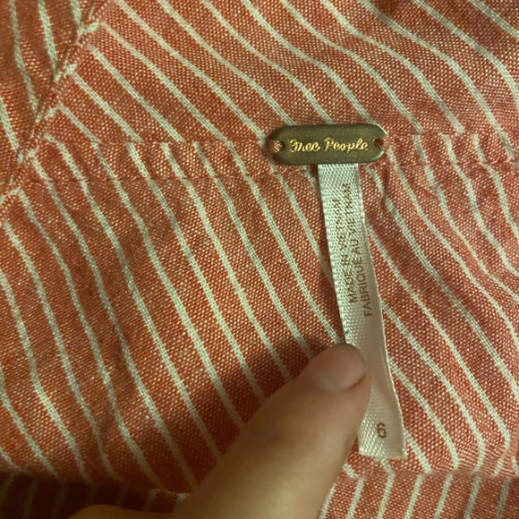 Idk how to wear this it’s really confusing - Picture 1 of 2